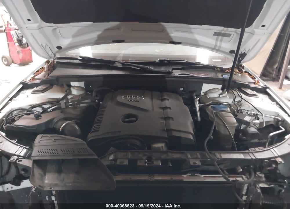 2016 AUDI A4 2.0T PREMIUM VIN: WAUAFAFL2GN003812
