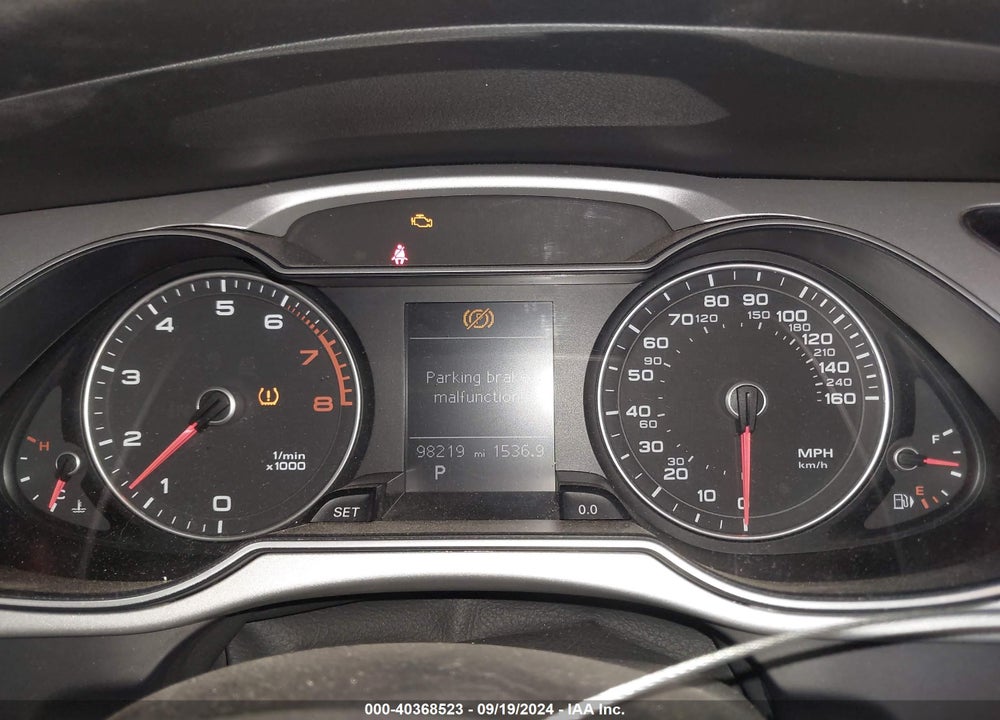 2016 AUDI A4 2.0T PREMIUM VIN: WAUAFAFL2GN003812