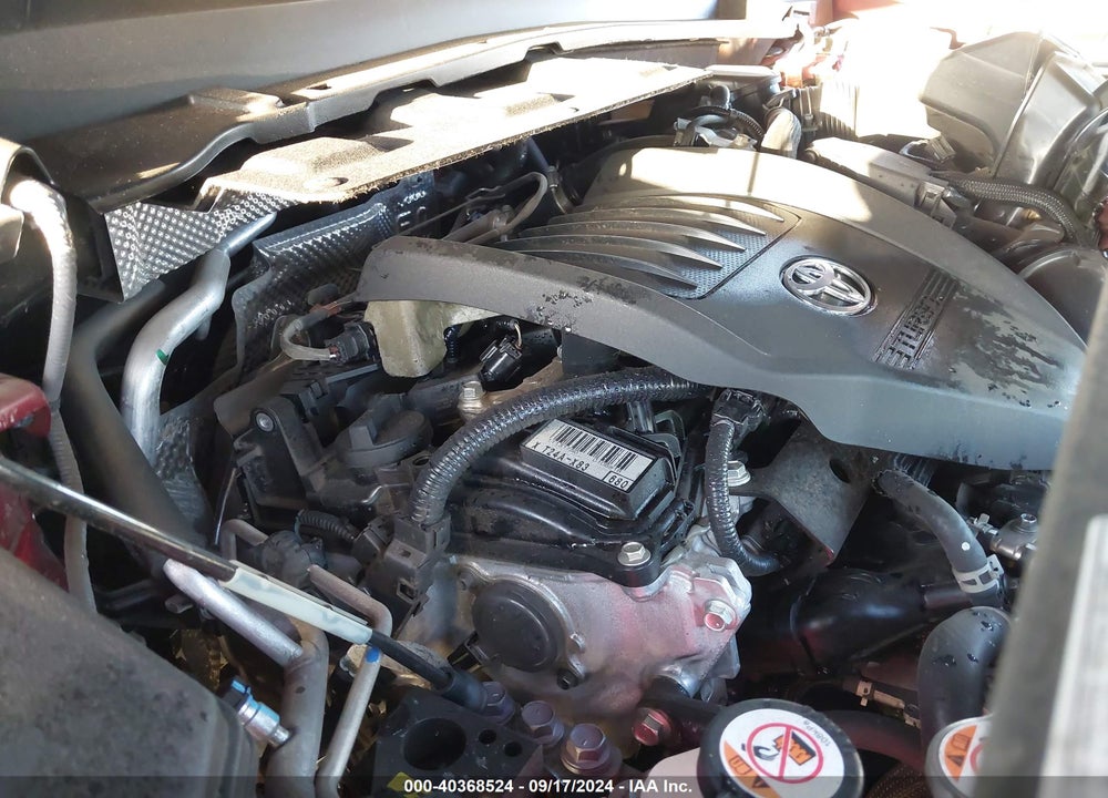 2024 TOYOTA GRAND HIGHLANDER HYBRID PLATINUM MAX VIN: 5TDADAB50RS004695