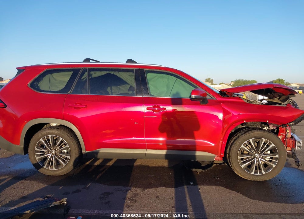 2024 TOYOTA GRAND HIGHLANDER HYBRID PLATINUM MAX VIN: 5TDADAB50RS004695