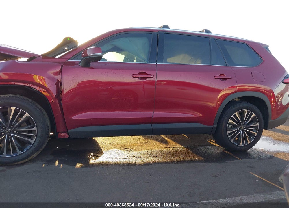 2024 TOYOTA GRAND HIGHLANDER HYBRID PLATINUM MAX VIN: 5TDADAB50RS004695