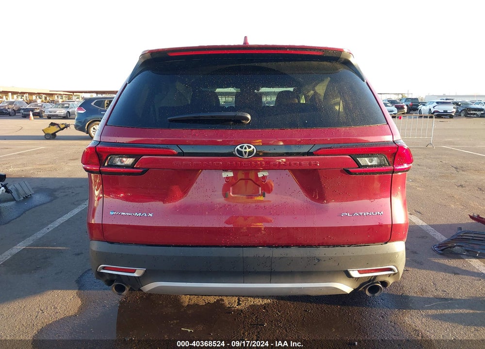 2024 TOYOTA GRAND HIGHLANDER HYBRID PLATINUM MAX VIN: 5TDADAB50RS004695