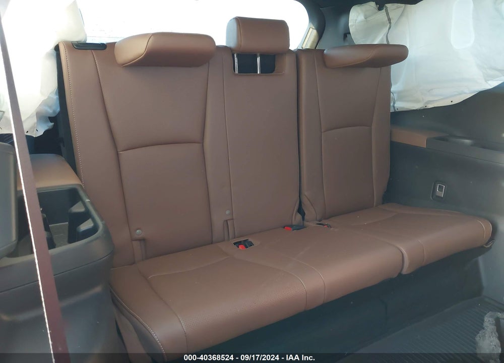 2024 TOYOTA GRAND HIGHLANDER HYBRID PLATINUM MAX VIN: 5TDADAB50RS004695