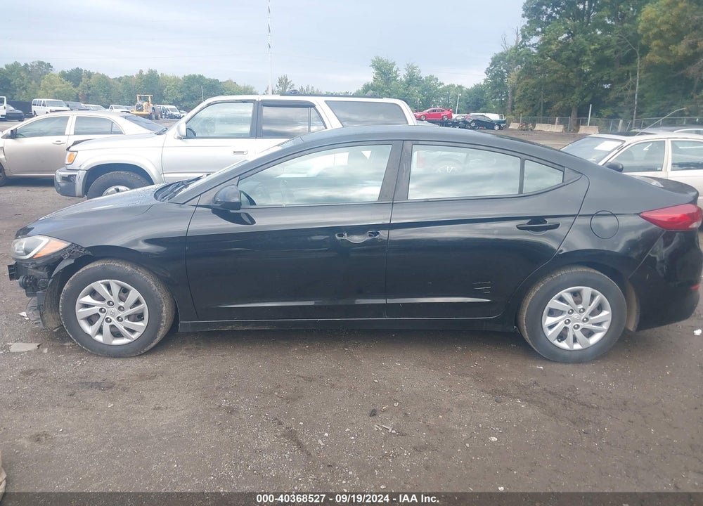 2018 HYUNDAI ELANTRA SE VIN: KMHD74LF4JU442645
