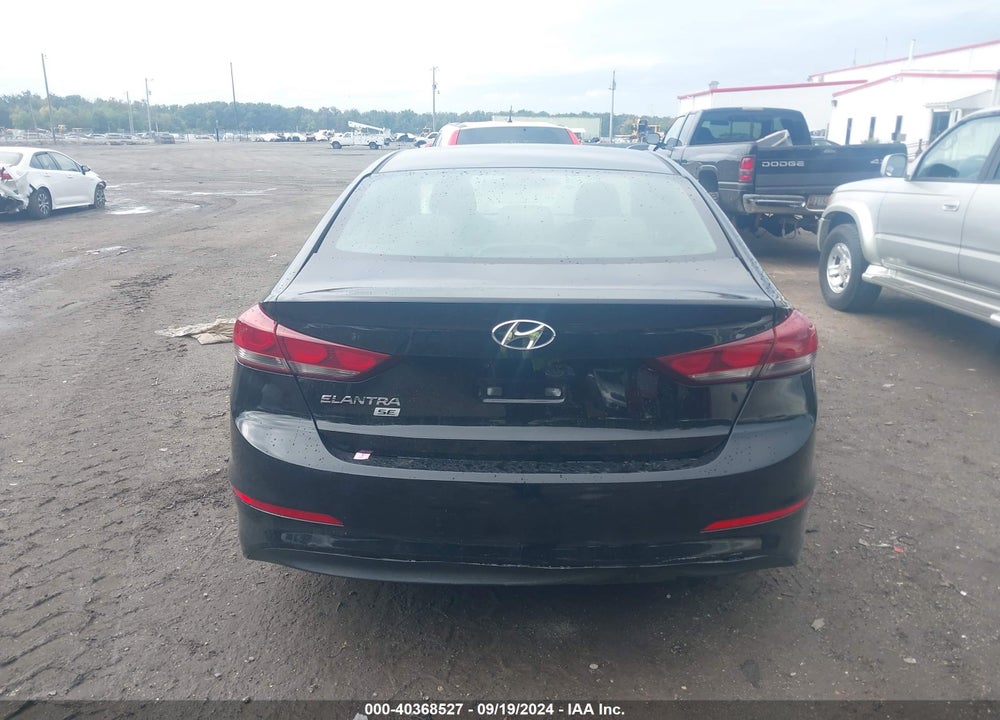 2018 HYUNDAI ELANTRA SE VIN: KMHD74LF4JU442645