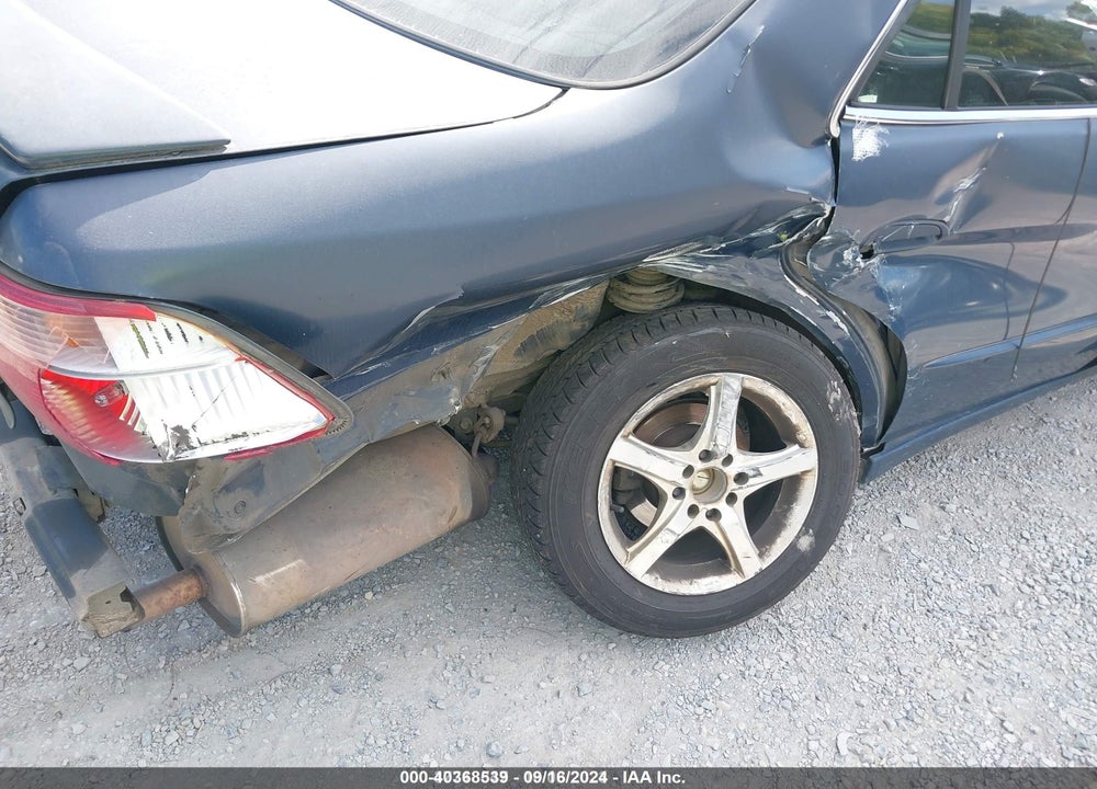 1999 HONDA ACCORD EX VIN: 1HGCG5657XA059402