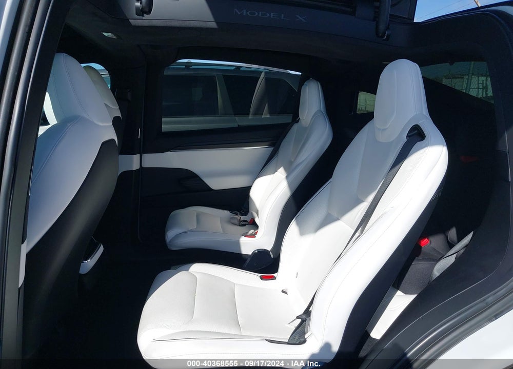 2022 TESLA MODEL X PLAID TRI MOTOR ALL-WHEEL DRIVE VIN: 7SAXCBE63NF333142
