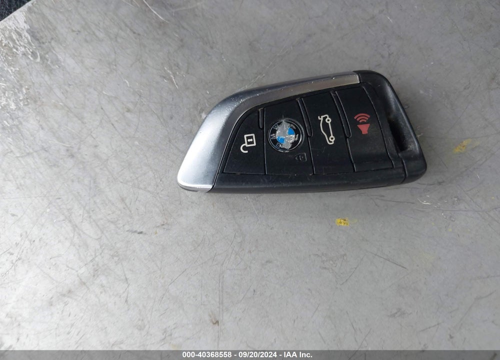 2017 BMW X1 SDRIVE28I VIN: WBXHU7C37H5H38484