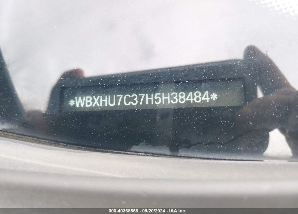 2017 BMW X1 SDRIVE28I VIN: WBXHU7C37H5H38484