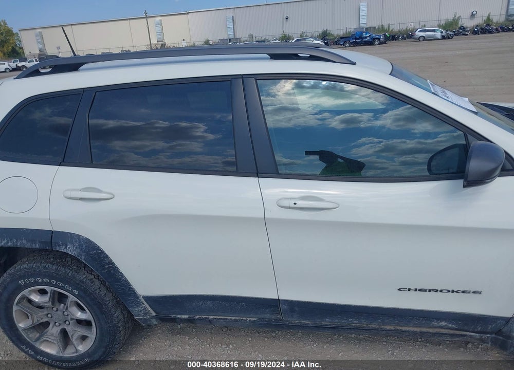 2019 JEEP CHEROKEE TRAILHAWK 4X4 VIN: 1C4PJMBX6KD400797