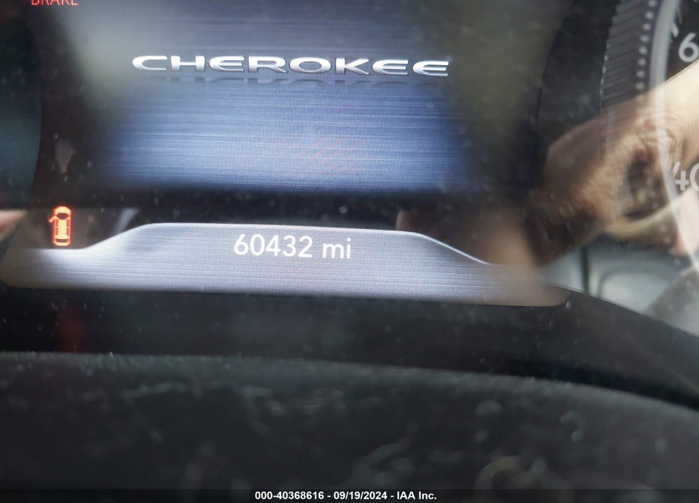 2019 JEEP CHEROKEE TRAILHAWK 4X4 VIN: 1C4PJMBX6KD400797