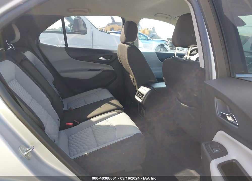 2018 CHEVROLET EQUINOX LT VIN: 2GNAXJEV1J6307381