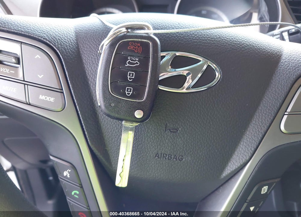 2017 HYUNDAI SANTA FE SPORT 2.4L VIN: 5XYZU3LB7HG418409