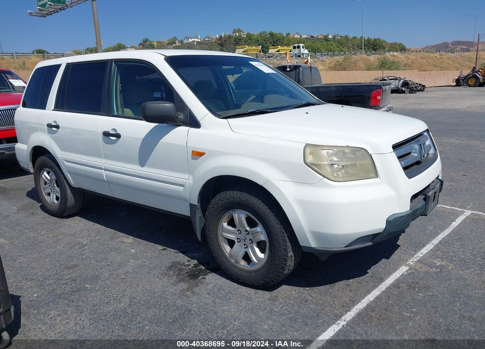 2007 HONDA PILOT LX VIN: 5FNYF28107B027320