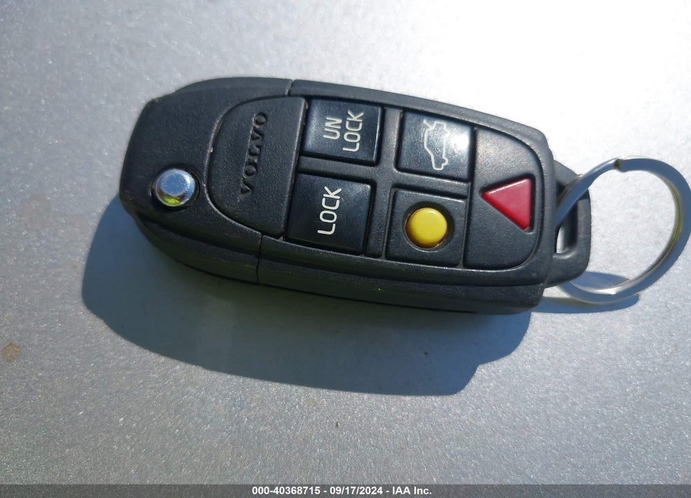 2007 VOLVO XC90 3.2 VIN: YV4CY982571331125