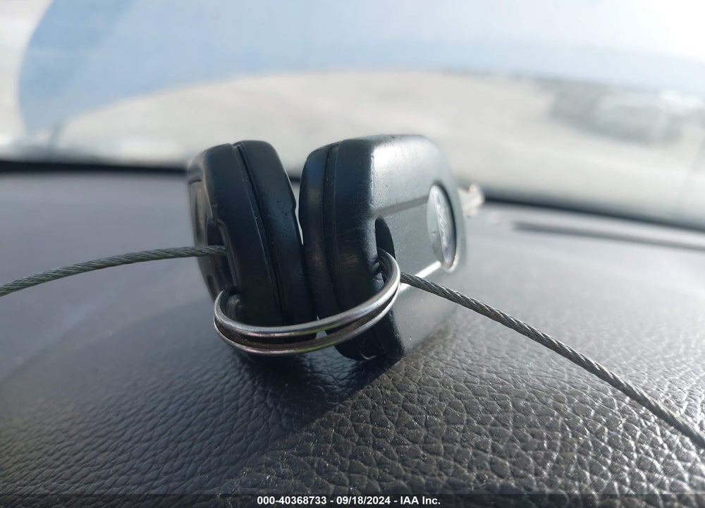 2011 FORD FUSION SE VIN: 3FAHP0HA9BR260188