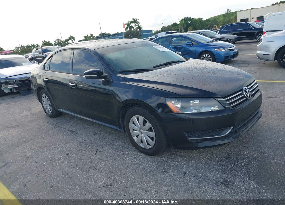 2013 VOLKSWAGEN PASSAT 2.5L S VIN: 1VWAP7A32DC053088