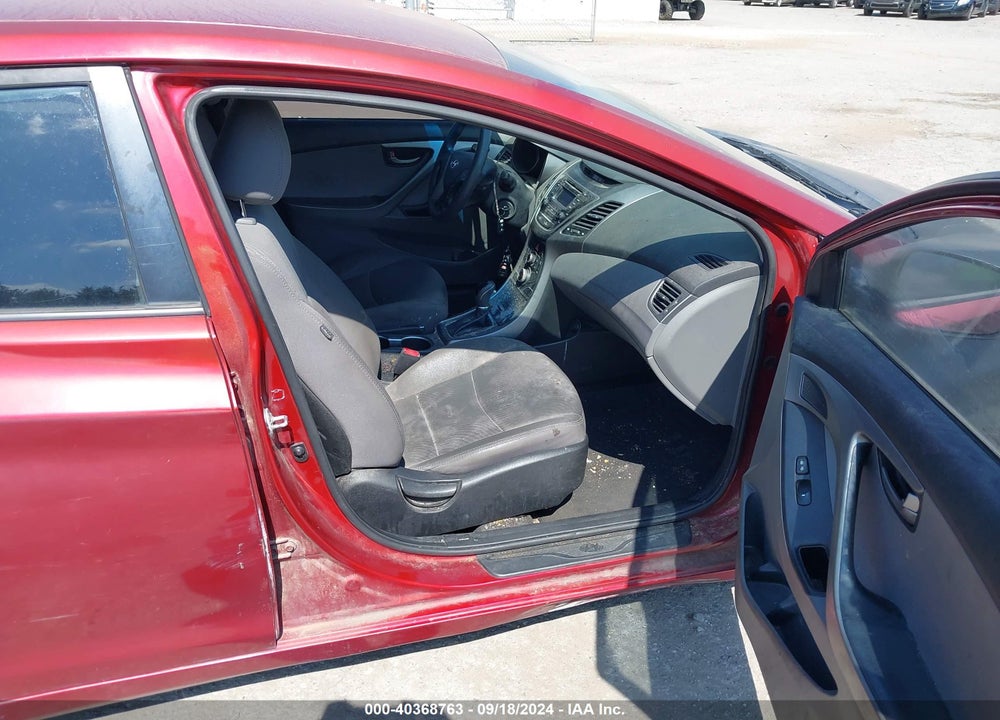 2016 HYUNDAI ELANTRA SE VIN: 5NPDH4AE9GH784607