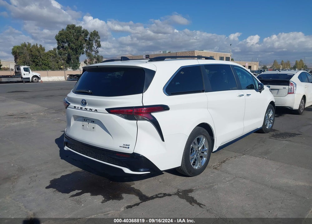 2023 TOYOTA SIENNA XSE VIN: 5TDDSKFC1PS079131