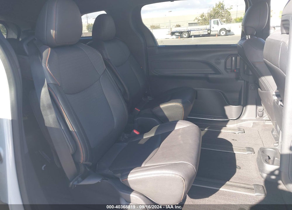 2023 TOYOTA SIENNA XSE VIN: 5TDDSKFC1PS079131