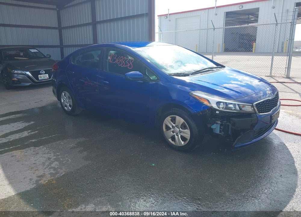 2017 KIA FORTE LX VIN: 3KPFK4A73HE088827