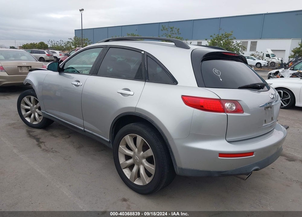 2003 INFINITI FX35 VIN: JNRAS08W23X000729