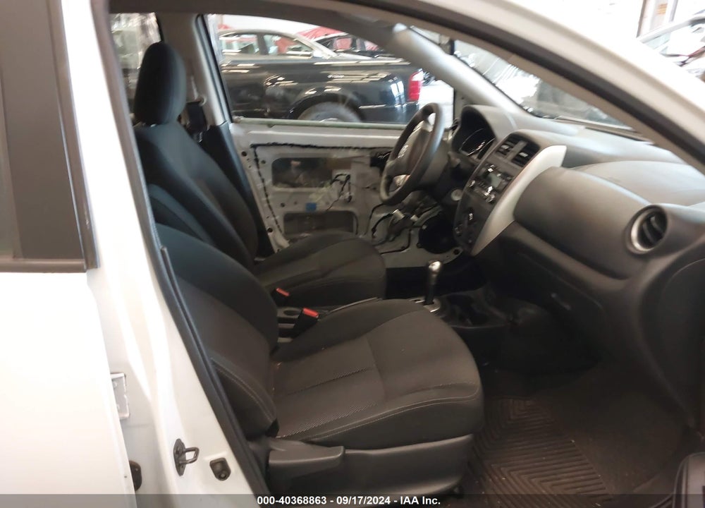 2018 NISSAN VERSA 1.6 SV VIN: 3N1CN7AP3JL823046