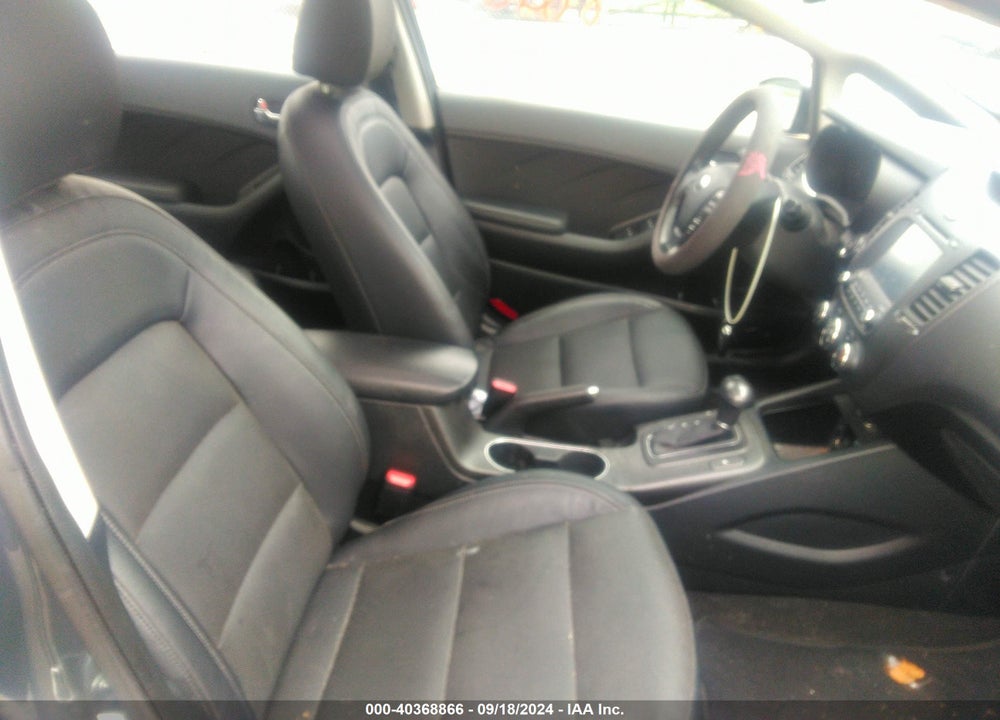2016 KIA FORTE EX VIN: KNAFZ4A86G5571711