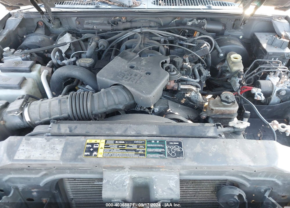 2005 FORD EXPLORER SPORT TRAC ADRENALIN/XLS/XLT VIN: 1FMZU67K25UA29968
