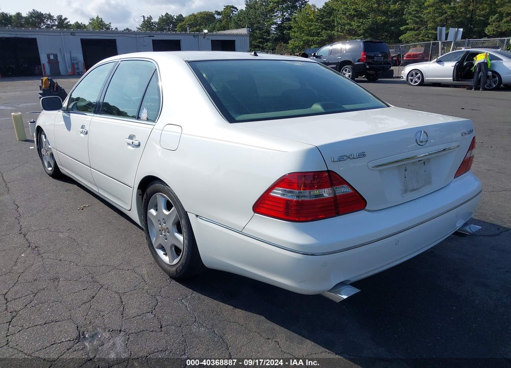 2004 LEXUS LS 430 VIN: JTHBN36F240135587