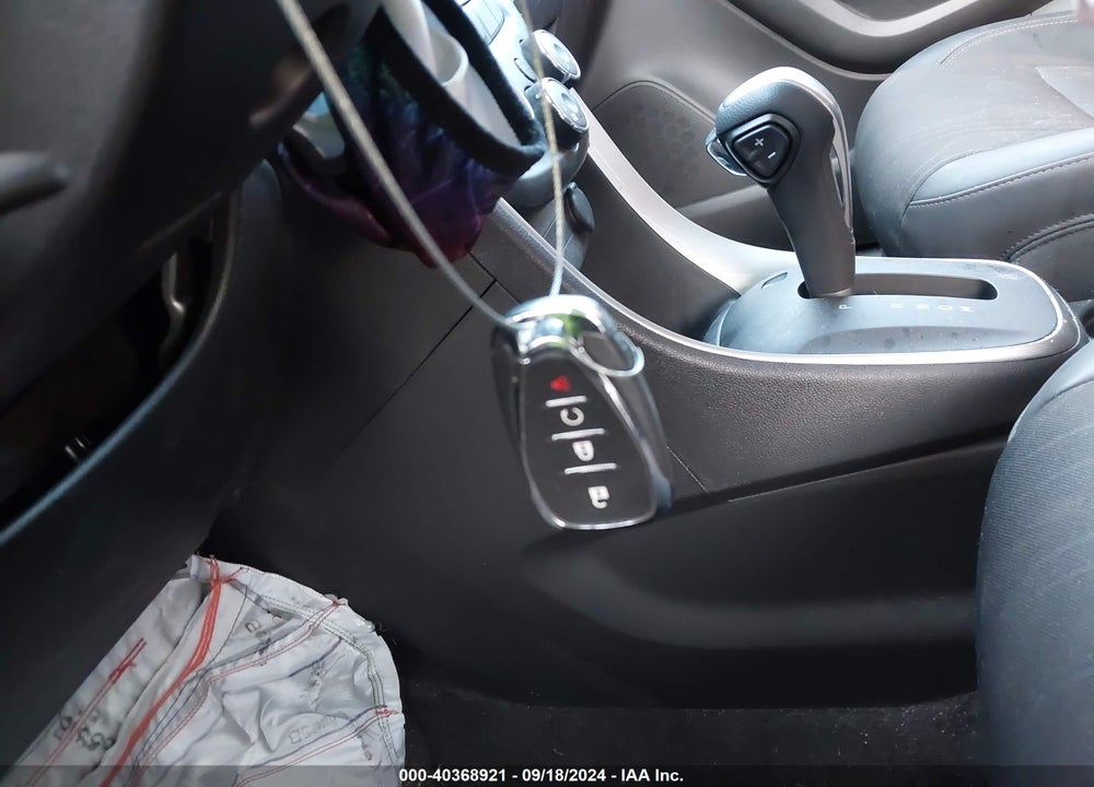 2022 CHEVROLET TRAX AWD LT VIN: KL7CJPSMXNB508388