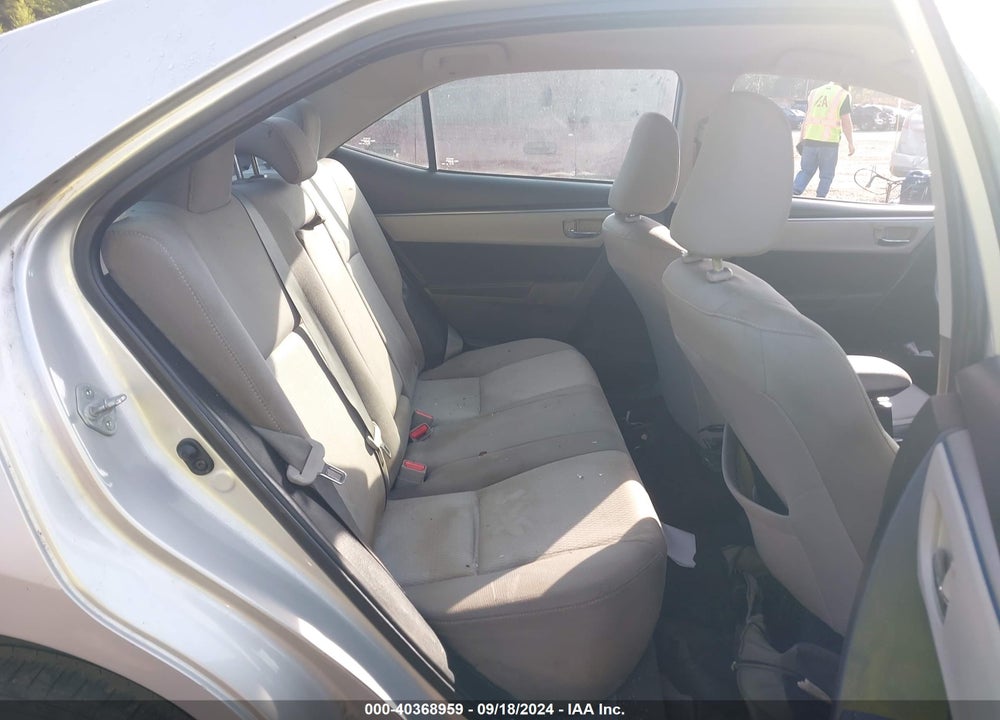 2015 TOYOTA COROLLA LE VIN: 5YFBURHE6FP196770