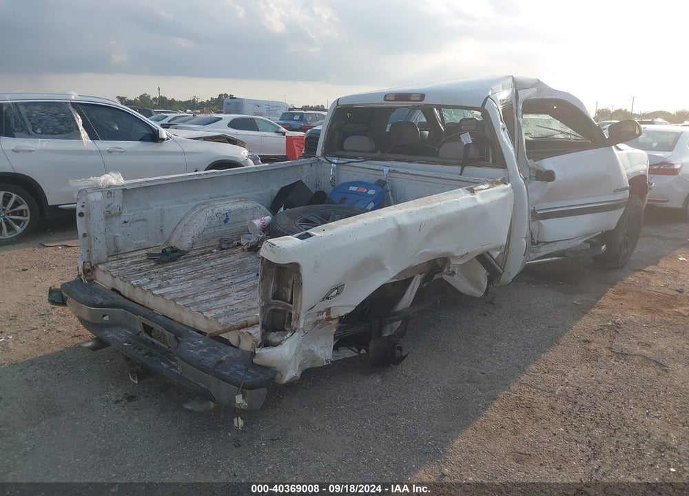 2000 CHEVROLET SILVERADO 1500 LT VIN: 1GCEK19T0YE343439