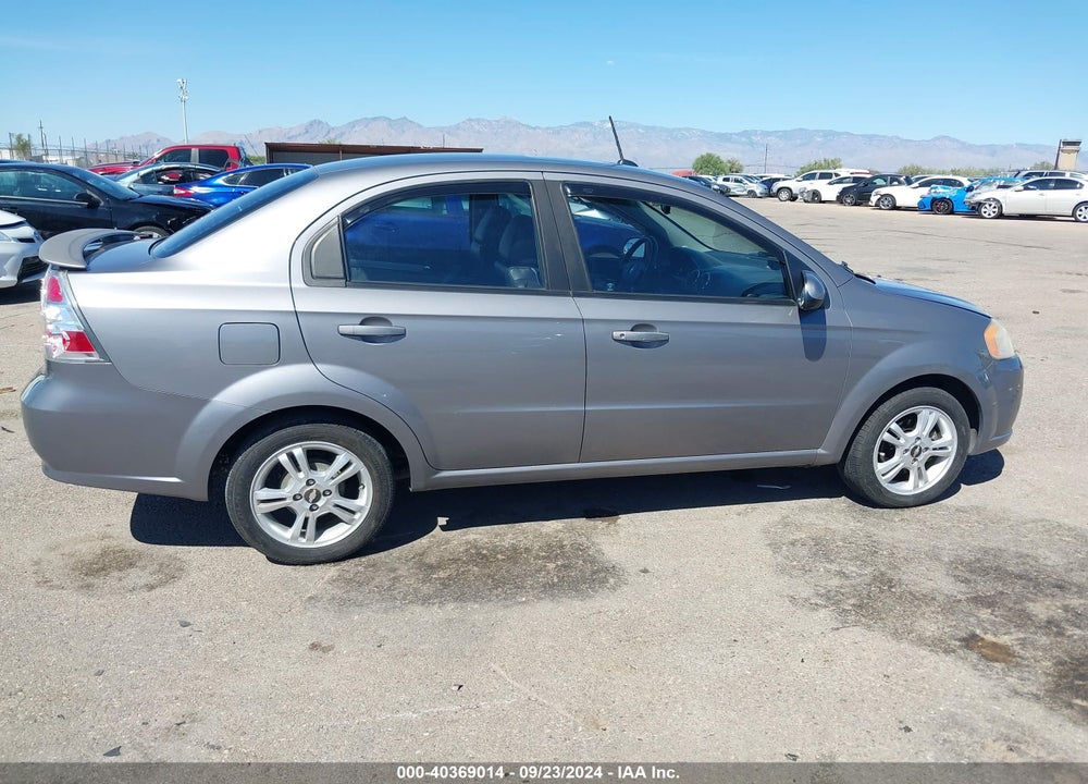2010 CHEVROLET AVEO LT VIN: KL1TG5DE8AB112408