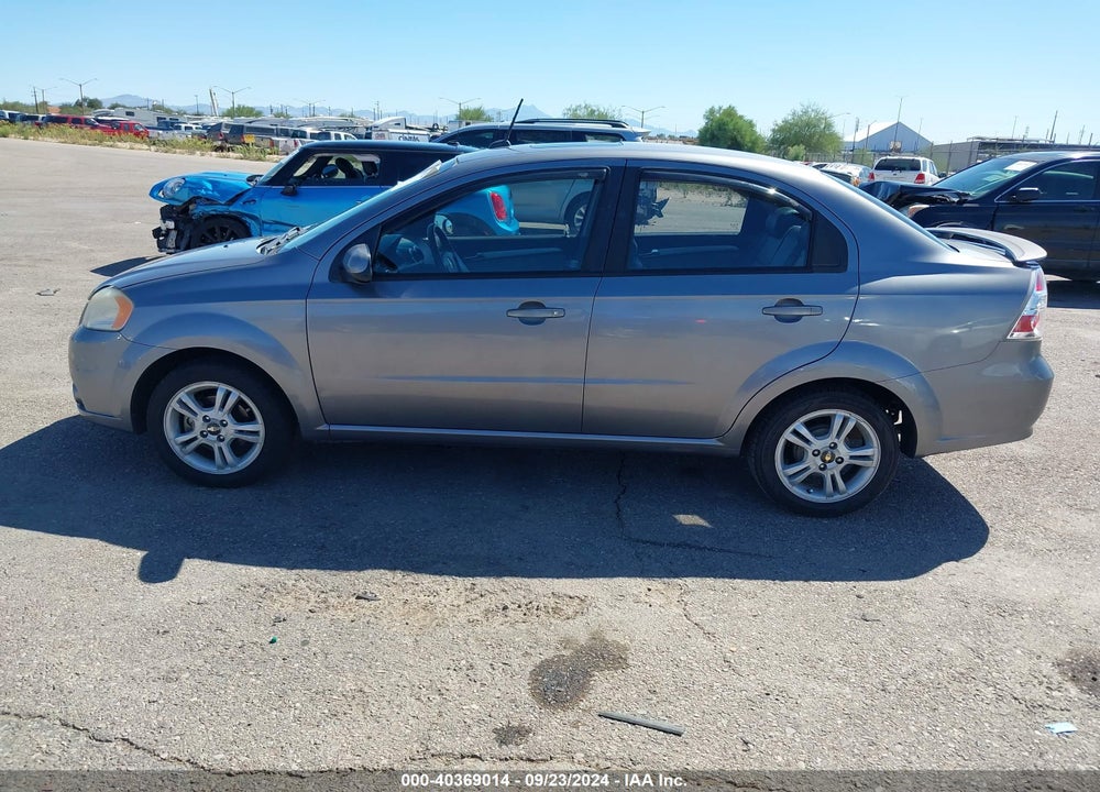 2010 CHEVROLET AVEO LT VIN: KL1TG5DE8AB112408