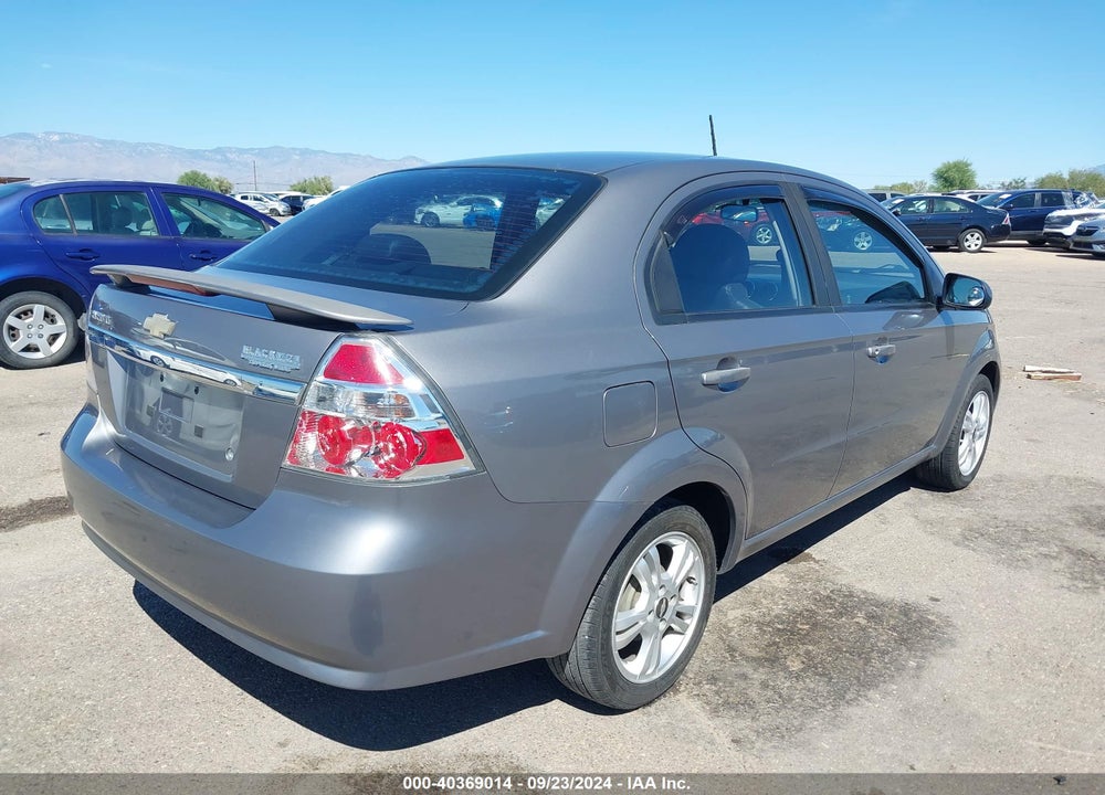 2010 CHEVROLET AVEO LT VIN: KL1TG5DE8AB112408