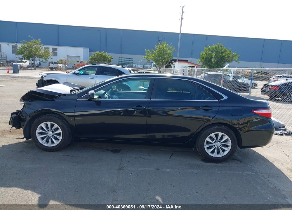 2017 TOYOTA CAMRY LE VIN: 4T1BF1FK5HU668737