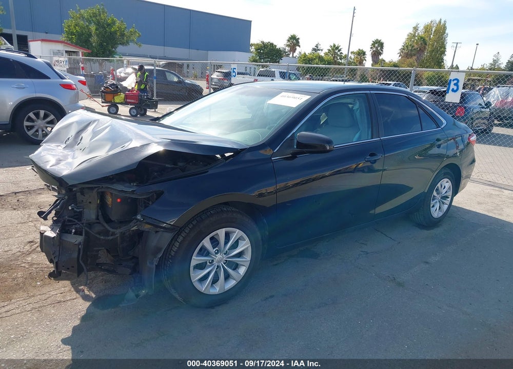 2017 TOYOTA CAMRY LE VIN: 4T1BF1FK5HU668737