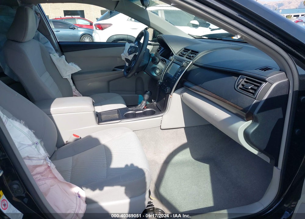 2017 TOYOTA CAMRY LE VIN: 4T1BF1FK5HU668737