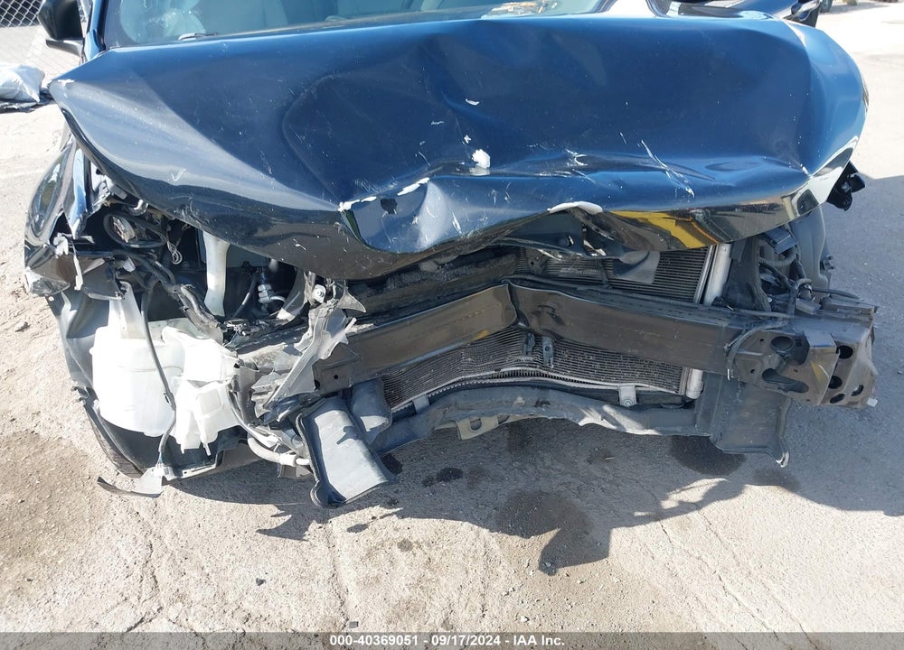 2017 TOYOTA CAMRY LE VIN: 4T1BF1FK5HU668737