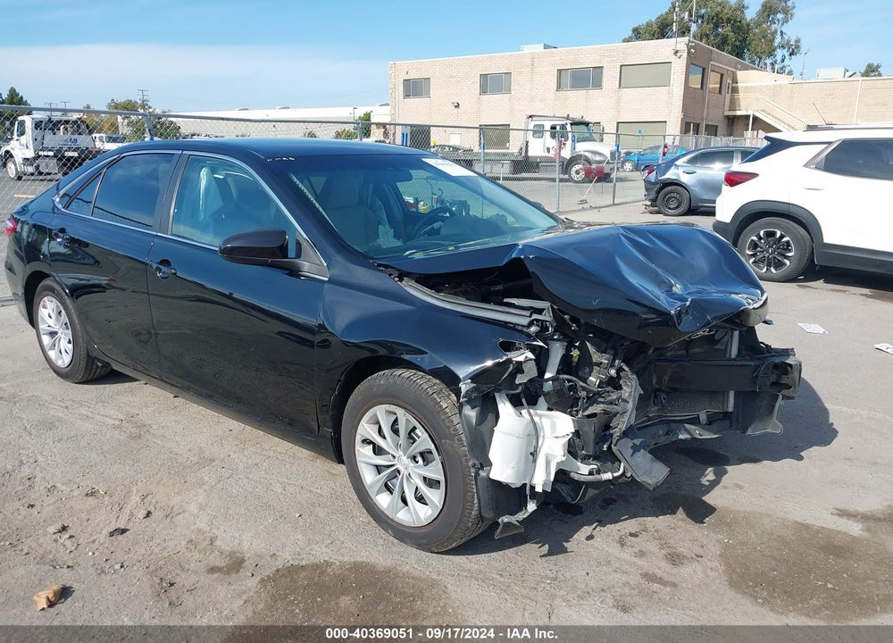 2017 TOYOTA CAMRY LE VIN: 4T1BF1FK5HU668737