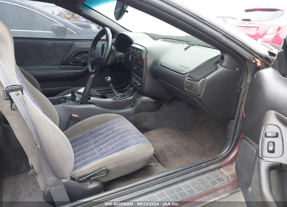 2000 CHEVROLET CAMARO VIN: 2G1FP22K8Y2155785