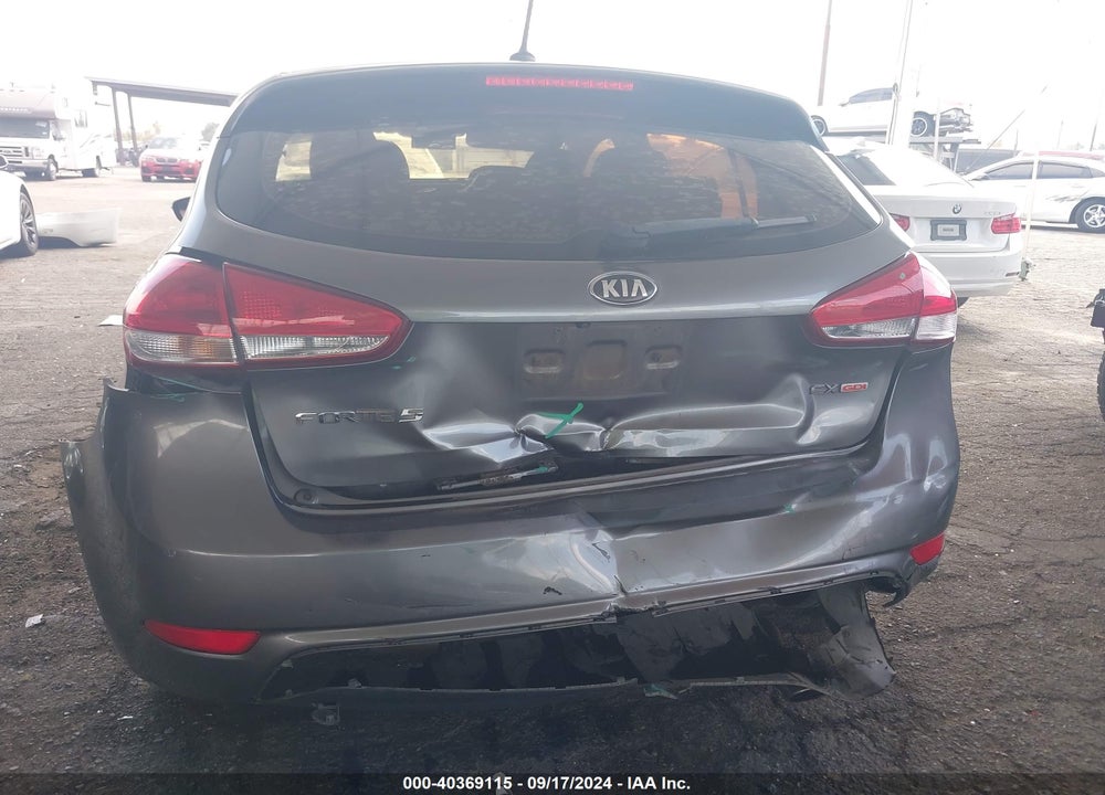 2016 KIA FORTE EX VIN: KNAFX5A85G5491585