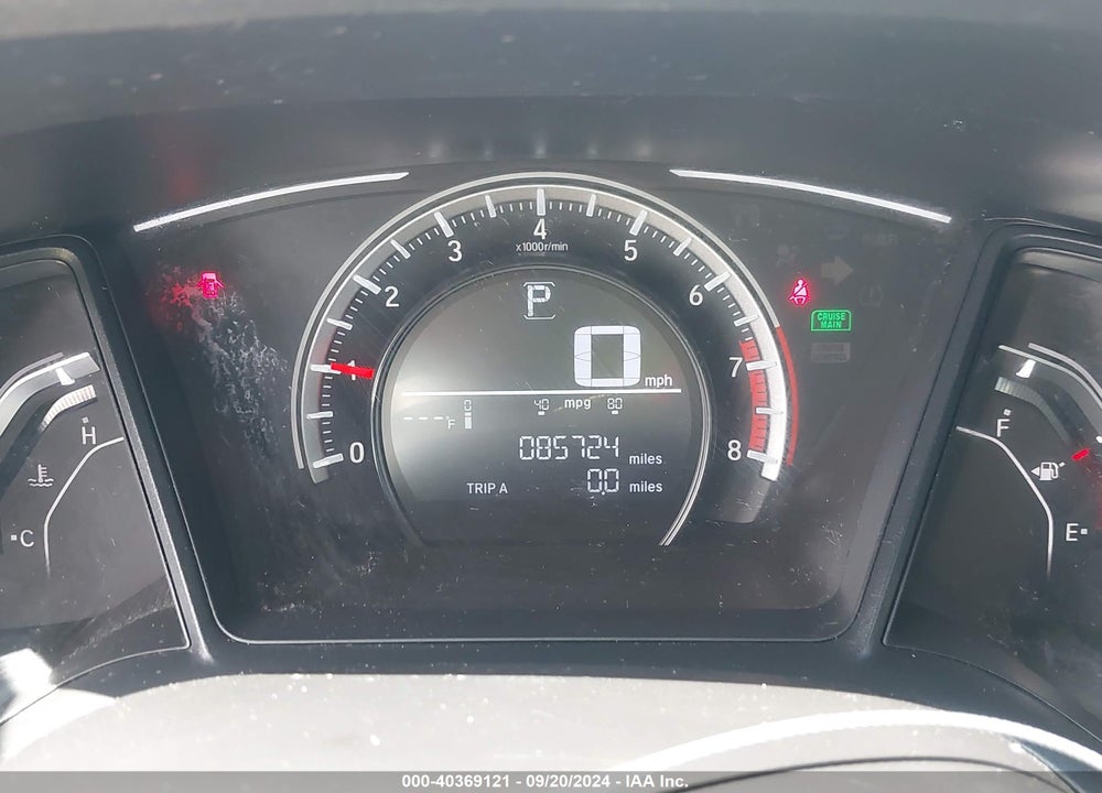2018 HONDA CIVIC LX VIN: 2HGFC2F5XJH583790
