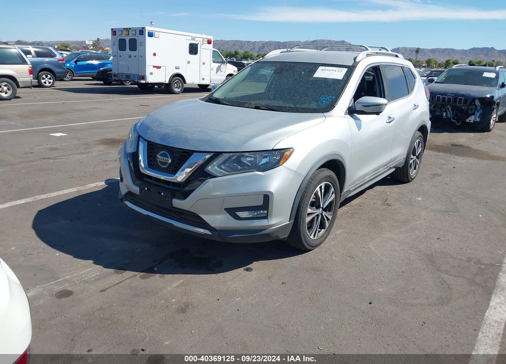 2018 NISSAN ROGUE SL VIN: 5N1AT2MVXJC824726