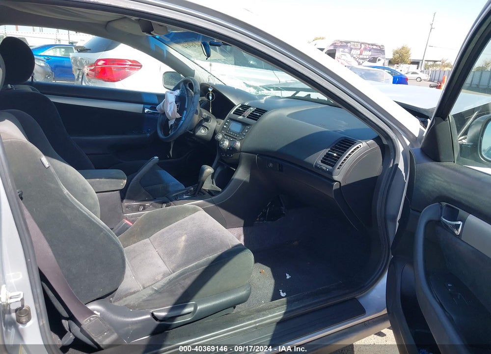 2005 HONDA ACCORD 3.0 LX VIN: 1HGCM82255A012212