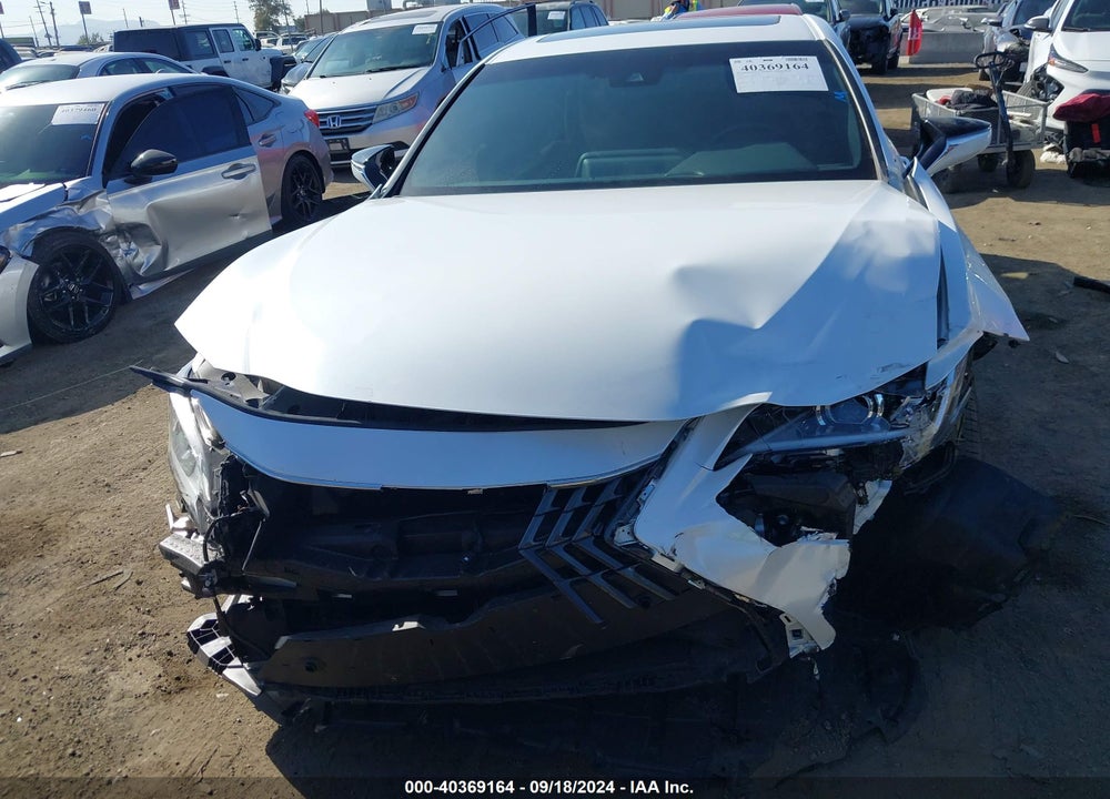 2024 LEXUS ES VIN: 58ADA1C18RU051507