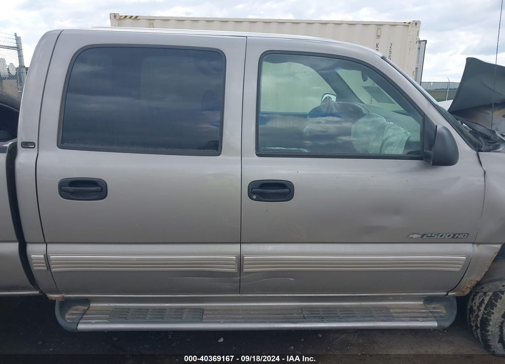 2002 CHEVROLET SILVERADO 2500HD VIN: 1GCHK23G92F218813