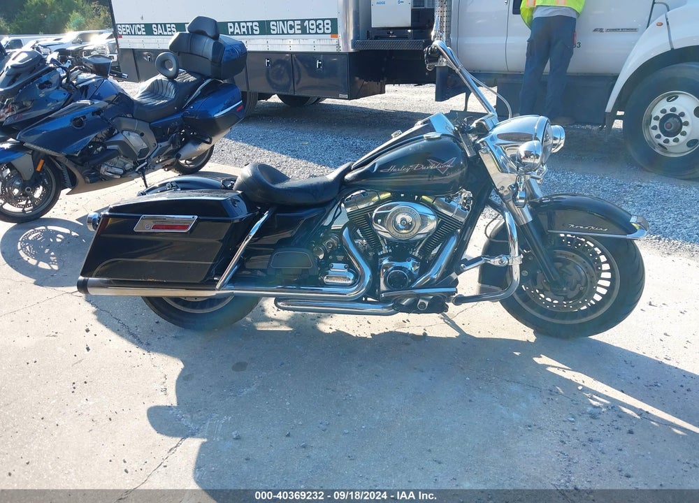 2009 HARLEY-DAVIDSON FLHR VIN: 1HD1FB41X9Y658052