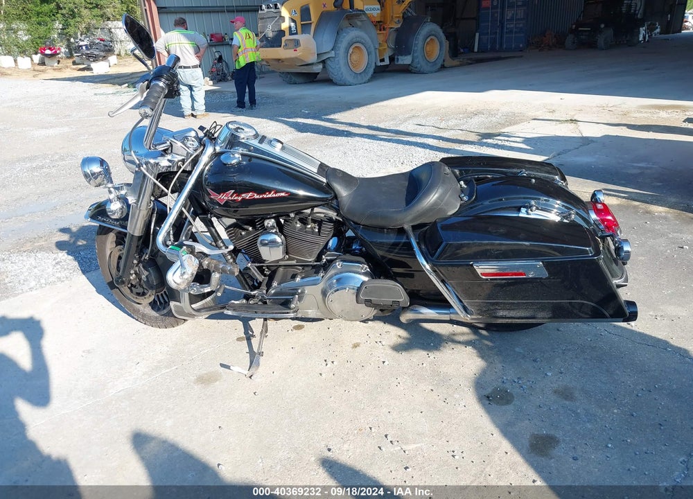 2009 HARLEY-DAVIDSON FLHR VIN: 1HD1FB41X9Y658052
